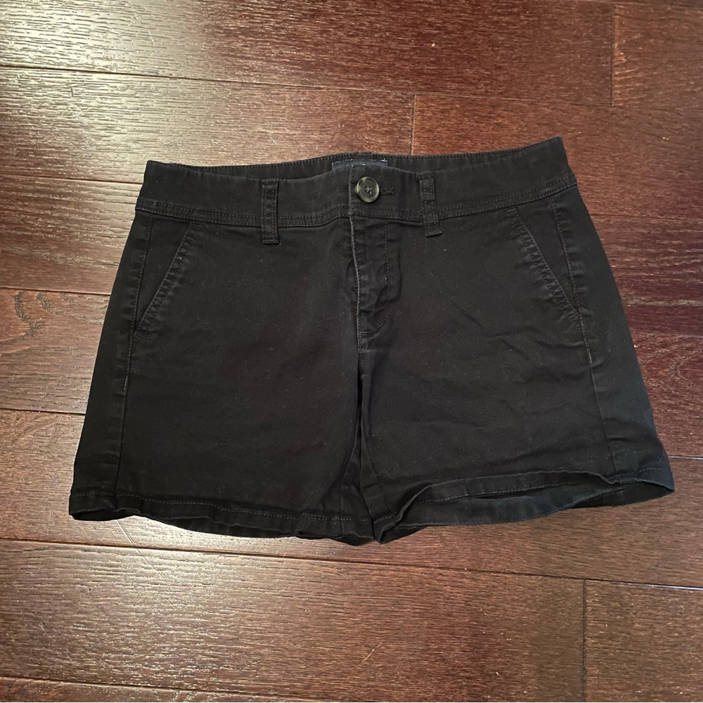 American Eagle Outfitters Black Midi Stretch Jean Shorts